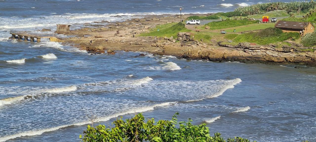 מרגייט Aride 4 Awesome View Of Uvongo Main Swimming Beach From Communal Braai Area מראה חיצוני תמונה