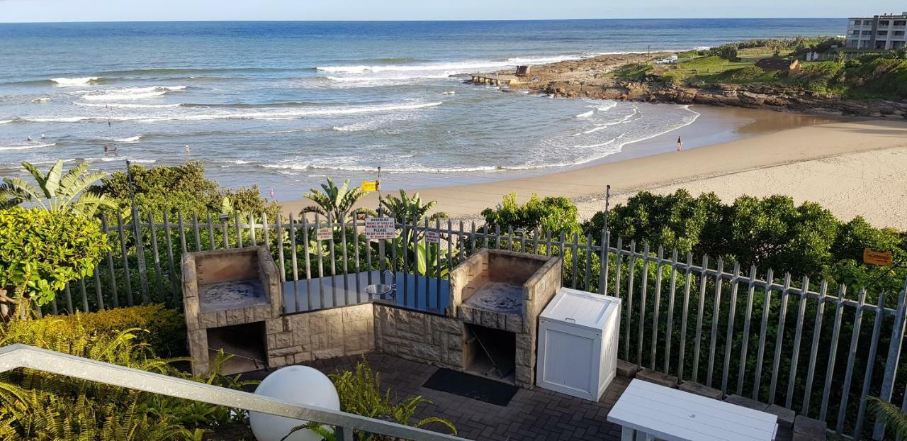 דירות מרגייט Aride 4 Awesome View Of Uvongo Main Swimming Beach From Communal Braai Area מראה חיצוני תמונה